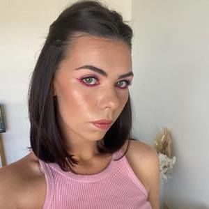 Meet your Posher, Ashleigh